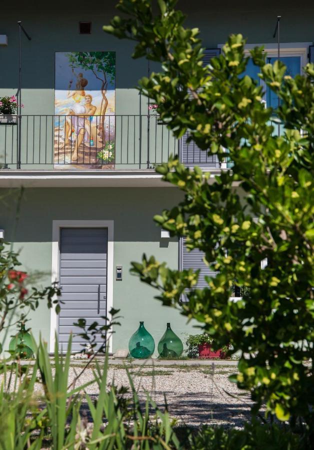Moncrivel Rooms & Relax Benevello Exterior photo