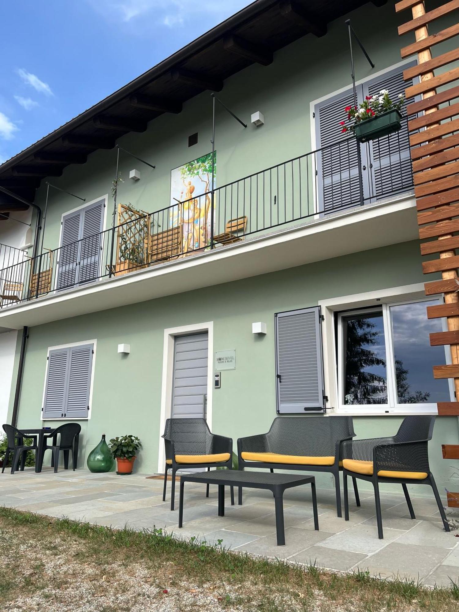 Moncrivel Rooms & Relax Benevello Exterior photo